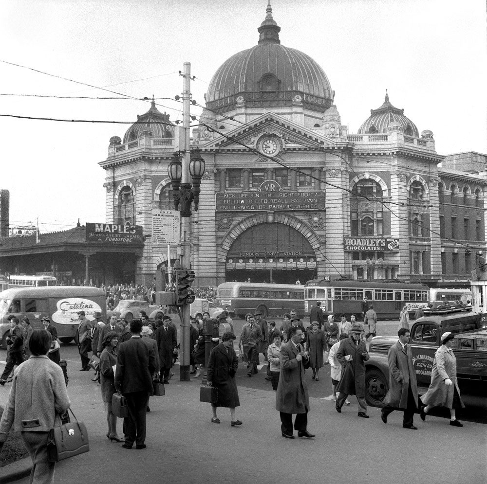 Flinders Street Station, Melbourne, Victoria, c.1957 Flinders Street Station, Melbourne, Victoria, c.1957